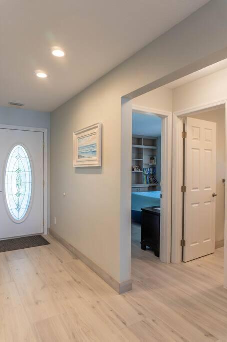 Amazing Water Front View Home Newly Renovated 3Bd 2Bth Clearwater Beach Eksteriør billede