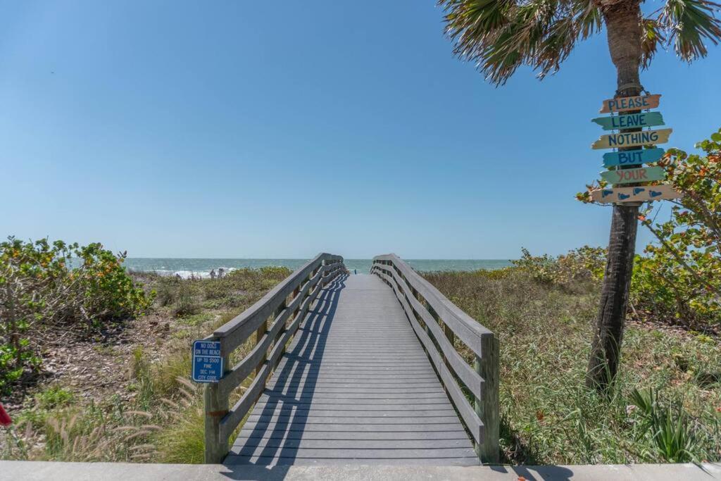 Amazing Water Front View Home Newly Renovated 3Bd 2Bth Clearwater Beach Eksteriør billede